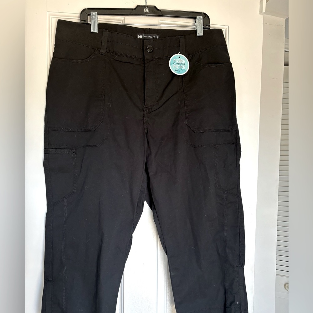 PLUS SIZE NEW WITH TAGS Lee Relaxed Fit Black Capris Stretch Waist 16 Medium
